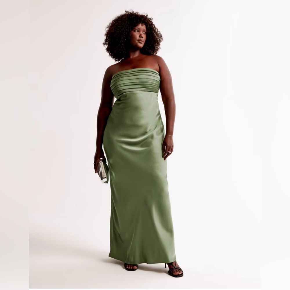 The A&F Emerson Strapless Slim Maxi Dress